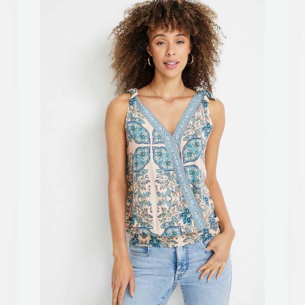 Maurice’s cream and aqua blue boho paisley faux wrap top size 1X